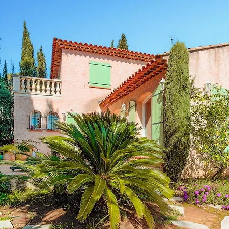 Awesome In Saint-raphael With Wifi Vakantiehuis