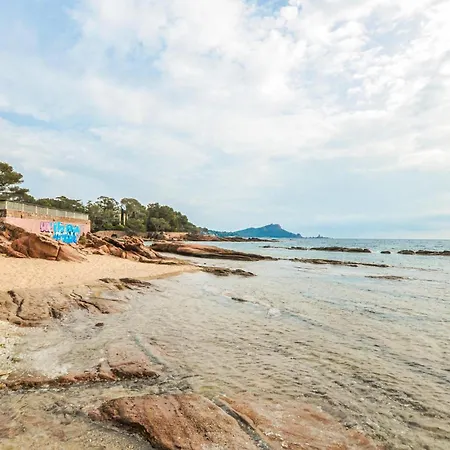 Awesome In Saint-raphael With Wifi Vakantiehuis Saint-Raphaël